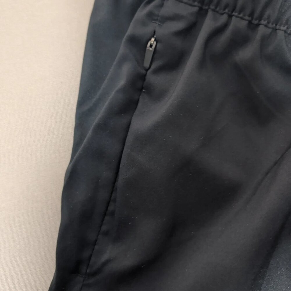 ⭐All in Motion Running Shorts Womens M Black Woven NWT 3 Inch Mid Rise Athletic⭐ - Picture 6 of 9